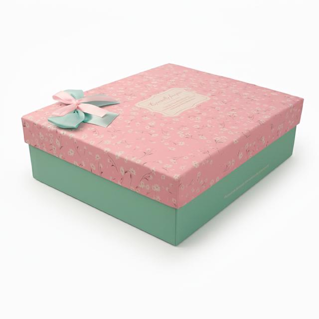 Коробка подарункова; 30*23*8 см.; арт. AG2548-2; ANGEL GIFTS